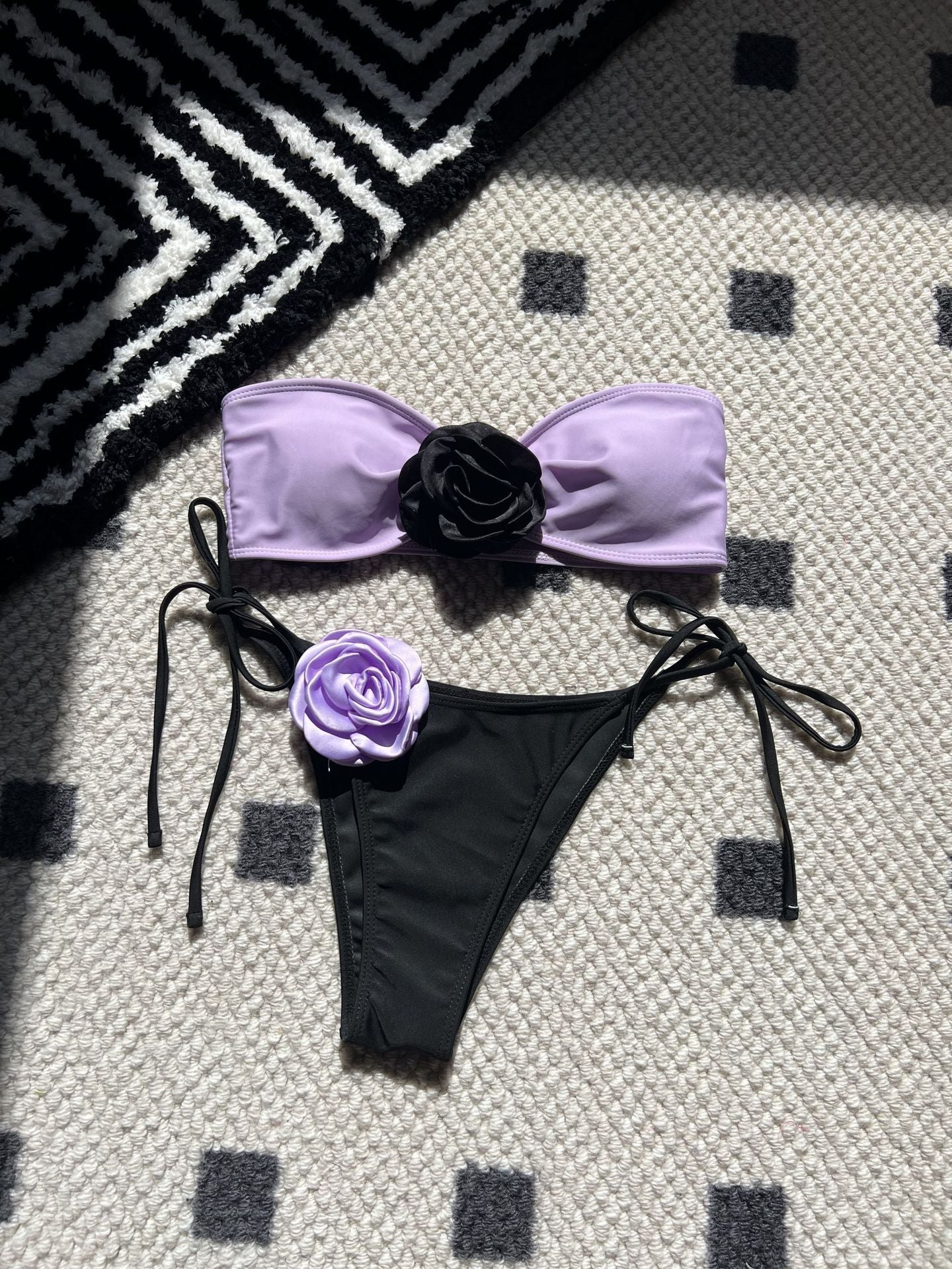 Color Matching Rose Tube Top Lace up Drawstring Strap Split Swimsuit Bikini Bella Mia